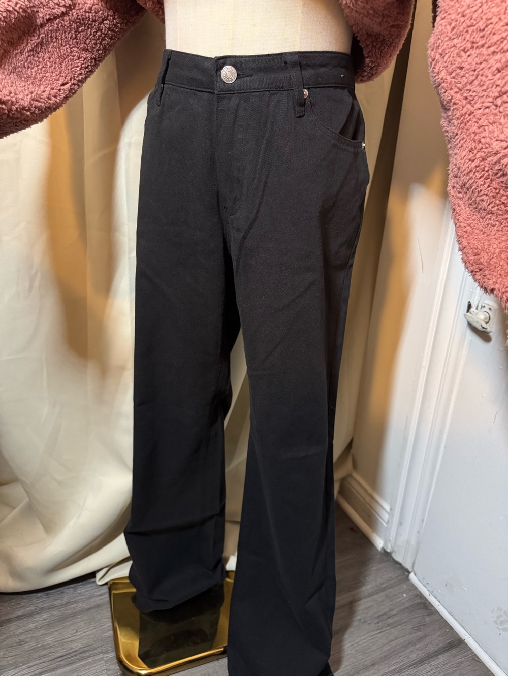 Women's Black Straight-Leg Chinos